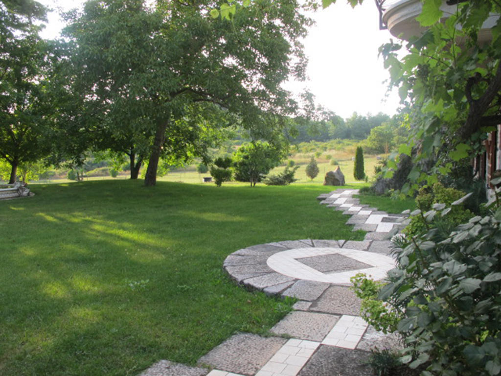 Villa Castello Rausch Valkarin Bagian luar foto