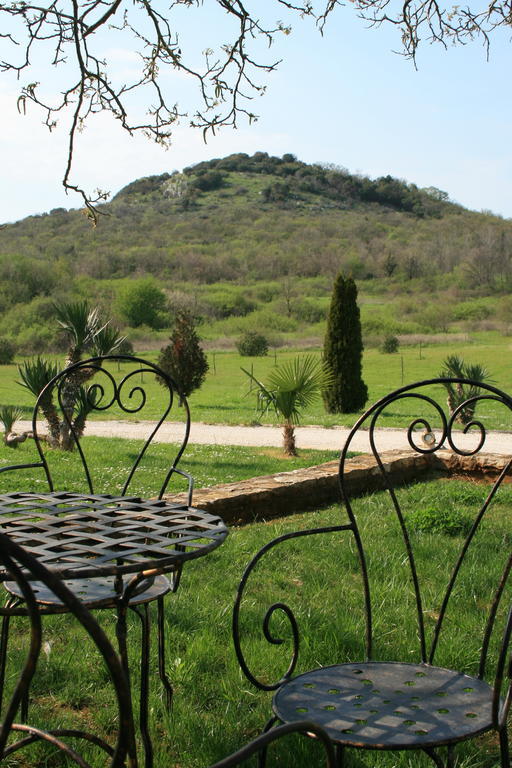 Villa Castello Rausch Valkarin Bagian luar foto