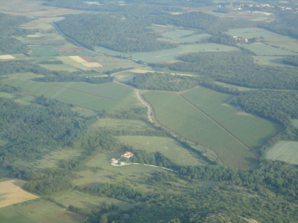 Villa Castello Rausch Valkarin Bagian luar foto